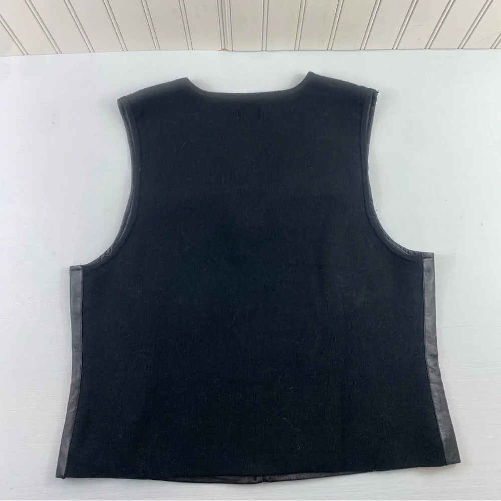 Apt. 9 Women’s Black Lambskin Leather Full‎ Zip Vest Sz XL